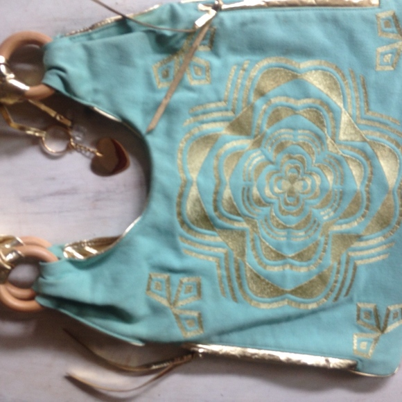 Bag - Picture 2 of 6